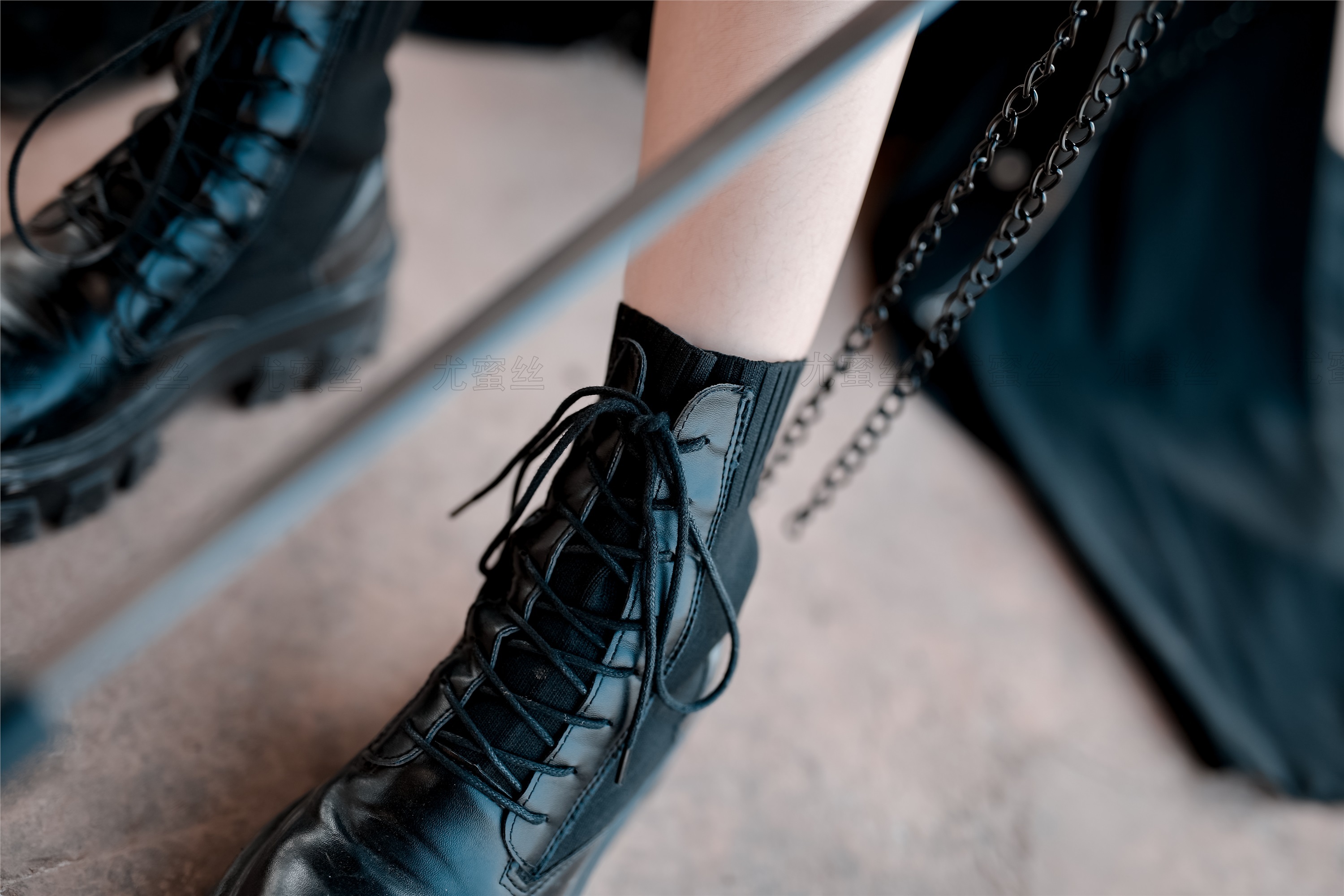 尤蜜丝 穿搭写真 NO.025